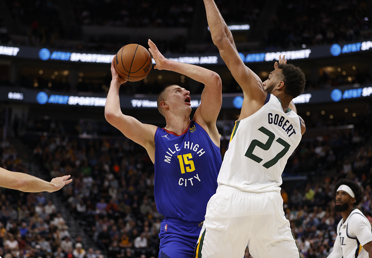  米切尔冲突遭驱逐，骑士负于猛龙引争议  